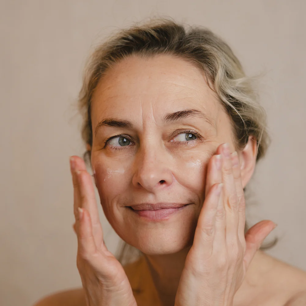 Age Resilience Facial Serum - Image 4