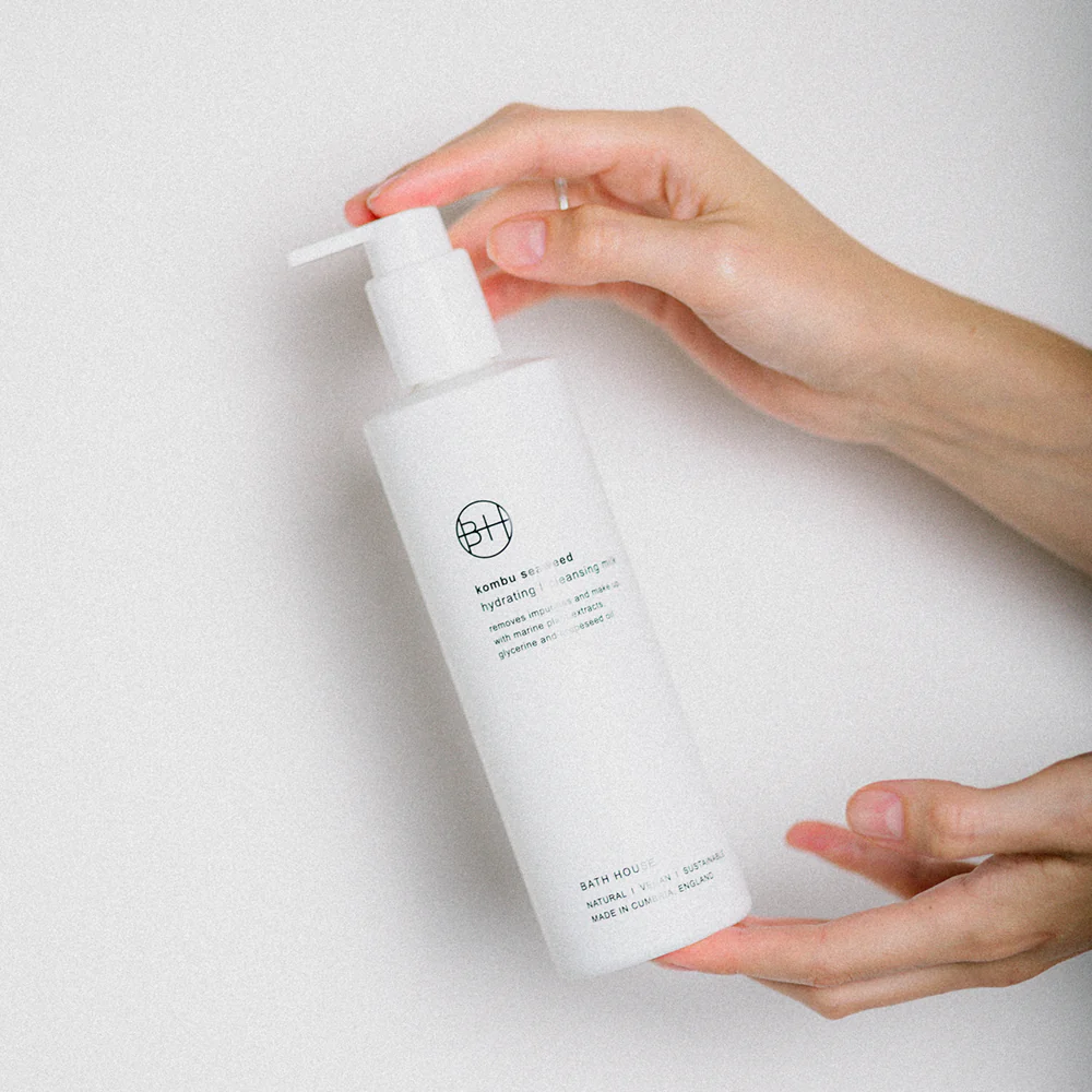 Kombu Seaweed Cleansing Milk - Image 3