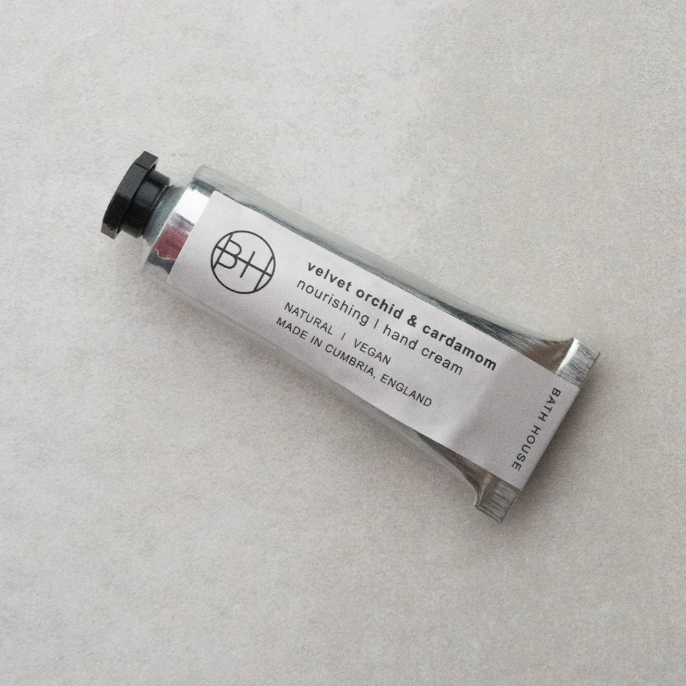 Velvet Orchid & Cardamom Hand Cream - Image 3